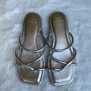 Marc Fisher Fiada flat sandal in silver